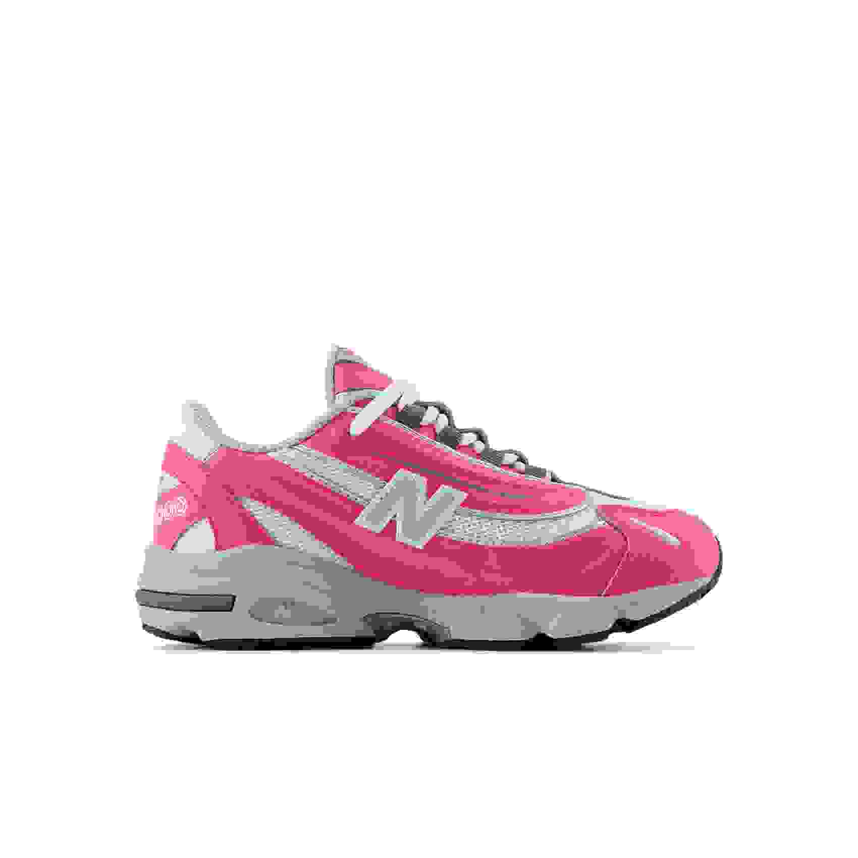 New Balance 100 Preschool Girls' "Berry" Shoe